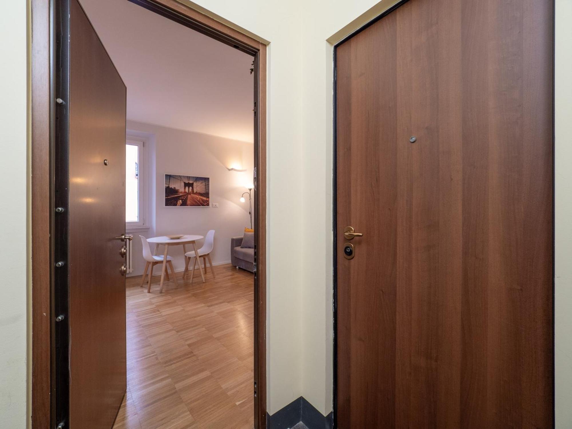 Keys Of Italy - Melloni 4 / Mustard Revolution Apartment Milan Exterior photo
