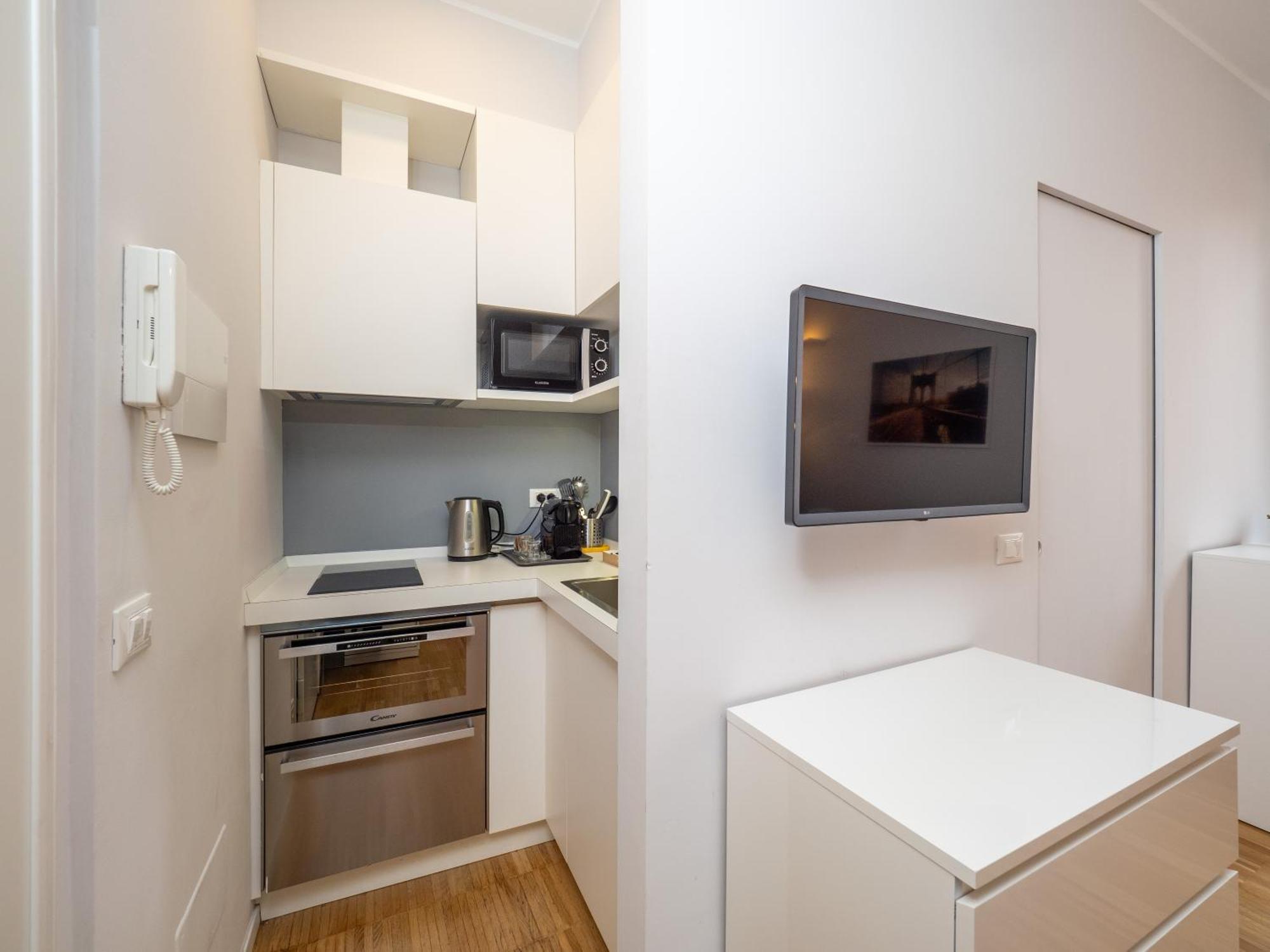 Keys Of Italy - Melloni 4 / Mustard Revolution Apartment Milan Exterior photo
